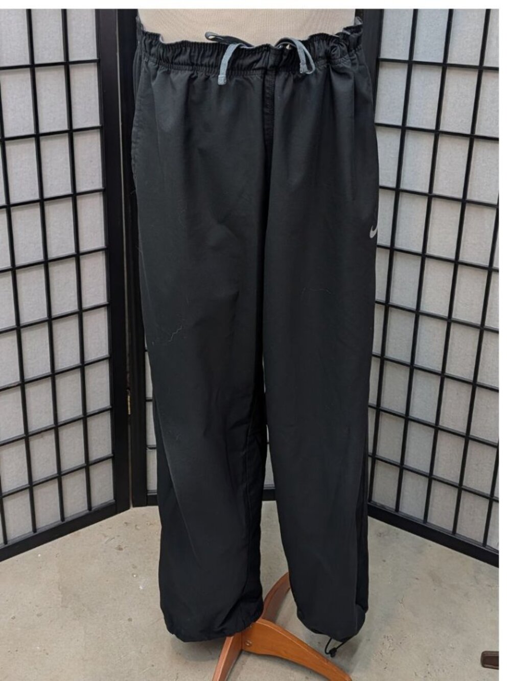 Nike Dri-FIT Track Pants Mens Large Black Athletic Jogger Drawstring